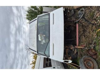 bontott IVECO DAILY Felső Hűtőburkolat