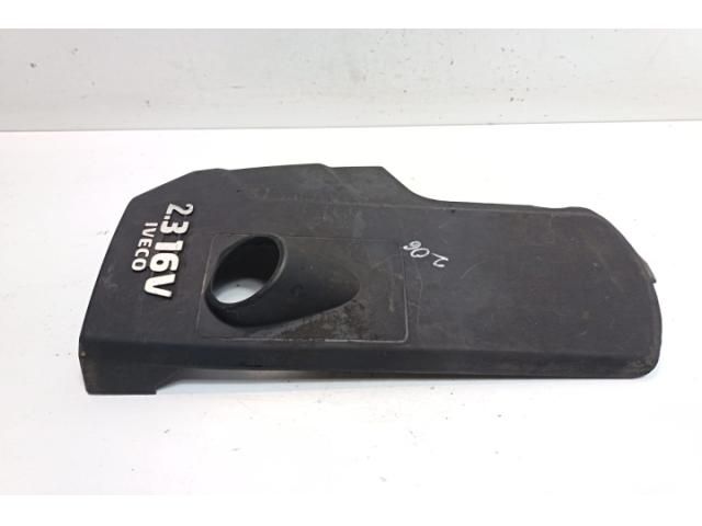 bontott IVECO DAILY Felső Hűtőburkolat