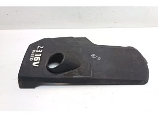 bontott IVECO DAILY Felső Hűtőburkolat