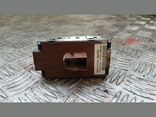 bontott IVECO DAILY Fényszórómagasság Állító Kapcsoló