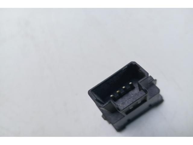 bontott IVECO DAILY Fényszórómagasság Állító Kapcsoló