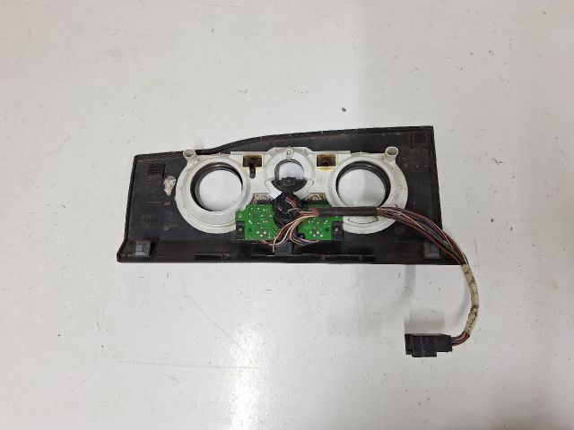 bontott IVECO DAILY Fűtéskapcsoló Keret