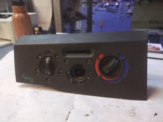 bontott IVECO DAILY Fűtéskapcsoló (Nem klímás)