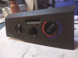 bontott IVECO DAILY Fűtéskapcsoló (Nem klímás)