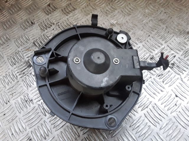 bontott IVECO DAILY Fűtőmotor (Klímás)