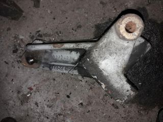 bontott IVECO DAILY Generátor Tartó Bak