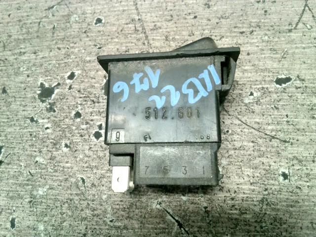 bontott IVECO DAILY Hátsó Ködzárófény Kapcsoló