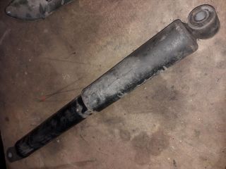 bontott IVECO DAILY Hátsó Lengéscsillapító (Pozíciófüggetlen)