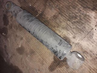 bontott IVECO DAILY Hátsó Lengéscsillapító (Pozíciófüggetlen)