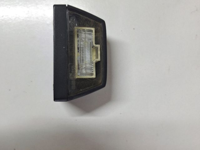 bontott IVECO DAILY Hátsó Rendszámtábla Világítás