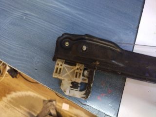 bontott IVECO DAILY Jobb első Ablakemelő Szerkezet (Elektromos)