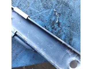 bontott IVECO DAILY Jobb első Ablaktörlő Kar