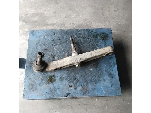 bontott IVECO DAILY Jobb első Alsó Első Lengőkar