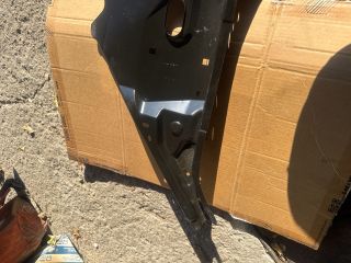 bontott IVECO DAILY Jobb első Belső Doblemez (Fém)