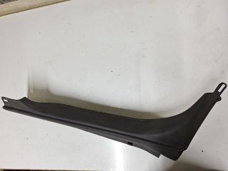 bontott IVECO DAILY Jobb első Belső Küszöb Burkolat