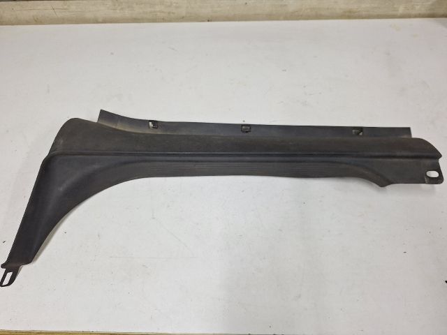 bontott IVECO DAILY Jobb első Belső Küszöb Burkolat