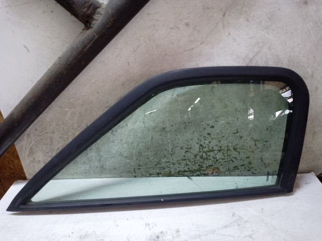 bontott IVECO DAILY Jobb első Fixüveg (Ajtóban)