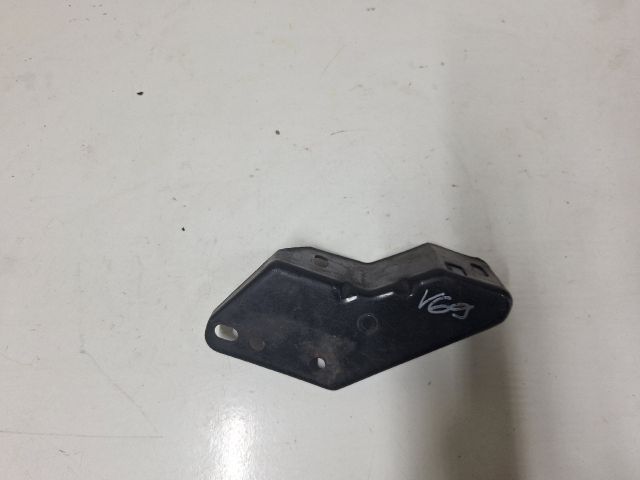 bontott IVECO DAILY Jobb első Lökhárító Merevítő Tartó (Fém)