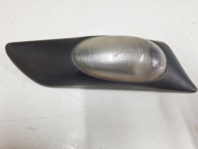 bontott IVECO DAILY Jobb első Sárvédő Irányjelző