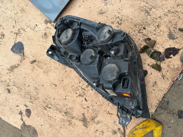 bontott IVECO DAILY Jobb Fényszóró