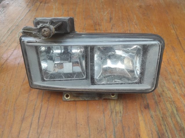 bontott IVECO DAILY Jobb Ködfényszóró