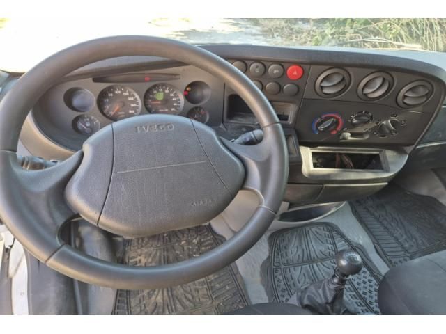 bontott IVECO DAILY Jobb Külső Hátsó Lámpa