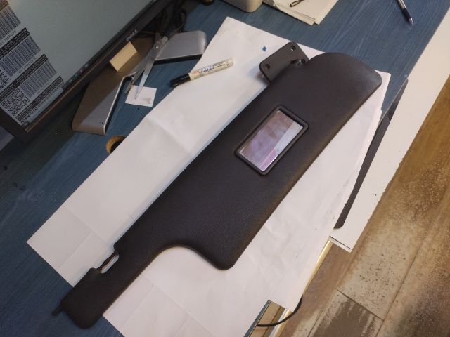 bontott IVECO DAILY Jobb Napellenző