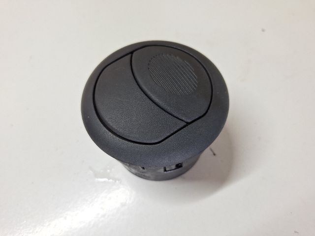 bontott IVECO DAILY Jobb Szellőző