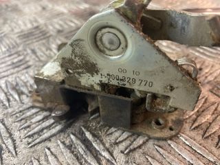 bontott IVECO DAILY Jobb Tolóajtó Zárszerkezet