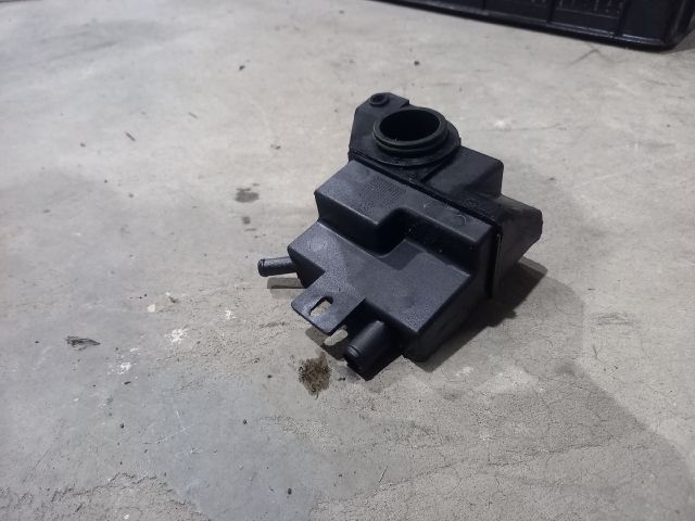 bontott IVECO DAILY Kartergáz Visszavezető Szelep