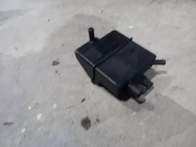 bontott IVECO DAILY Kartergáz Visszavezető Szelep