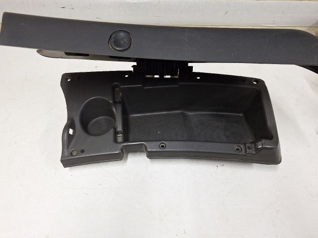 bontott IVECO DAILY Kesztyűtartó