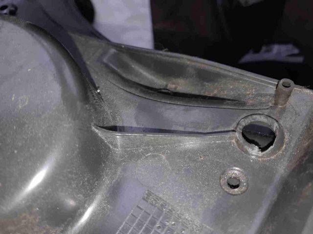 bontott IVECO DAILY Kesztyűtartó