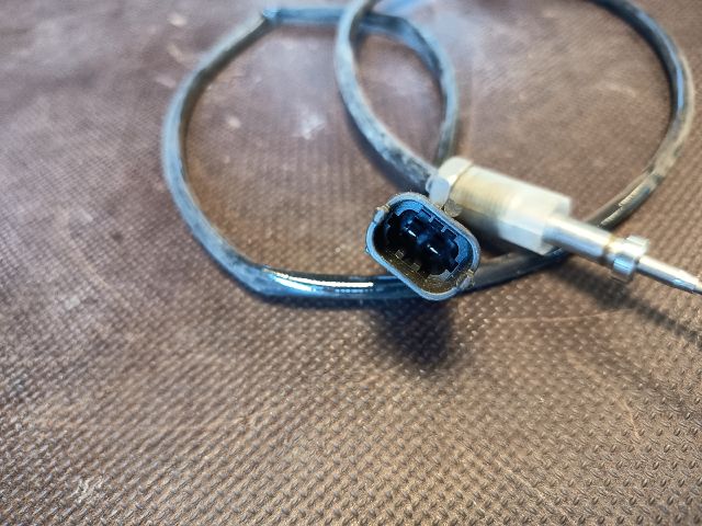 bontott IVECO DAILY Kipufogó Hőmérséklet Érzékelő