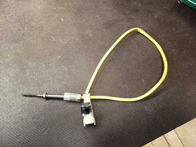 bontott IVECO DAILY Kipufogó Hőmérséklet Érzékelő