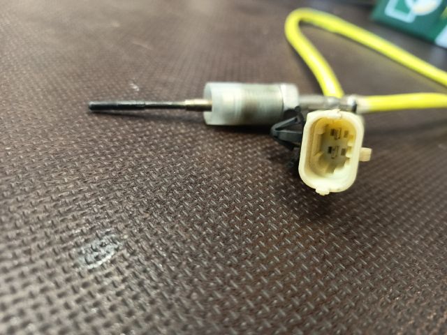 bontott IVECO DAILY Kipufogó Hőmérséklet Érzékelő