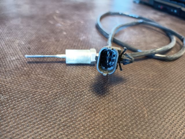 bontott IVECO DAILY Kipufogó Hőmérséklet Érzékelő