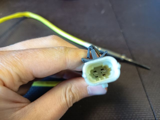 bontott IVECO DAILY Kipufogó Hőmérséklet Érzékelő