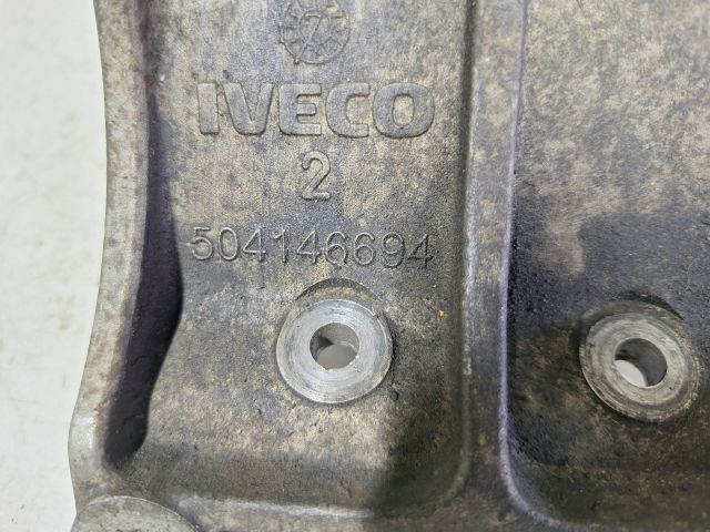 bontott IVECO DAILY Klíma Tartó Bak