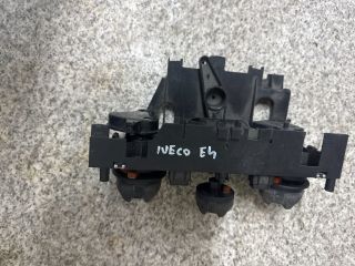 bontott IVECO DAILY Középkonzol Vezérlő Panel