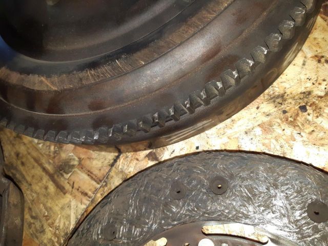 bontott IVECO DAILY Kuplung Szett Lendkerékkel