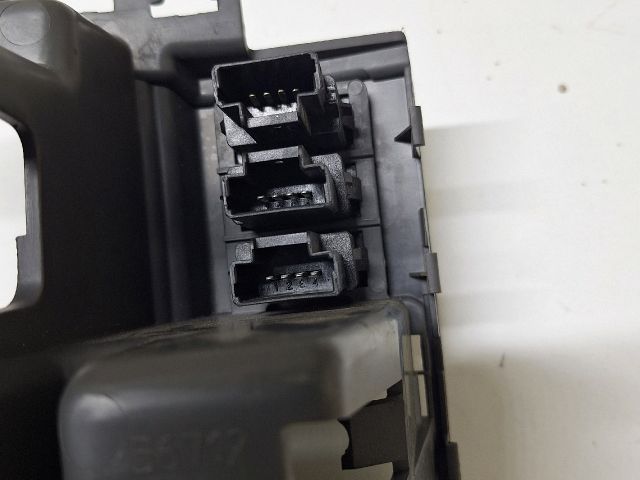 bontott IVECO DAILY Légrugó Vezérlő