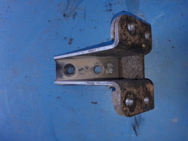 bontott IVECO DAILY Motor Tartó Bak (Pozíciófüggetlen)