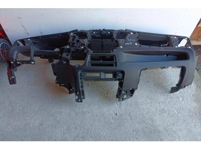 bontott IVECO DAILY Műszerfal Héj