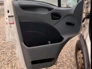 bontott IVECO DAILY Napellenző Tartó (Pozíciófüggetlen)