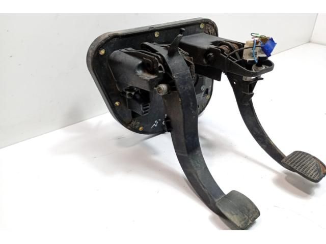 bontott IVECO DAILY Pedálbak