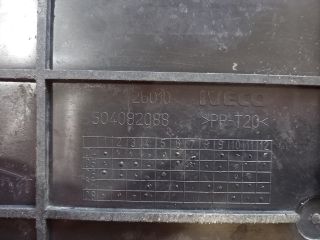 bontott IVECO DAILY Pótkerék Szerszámtartó