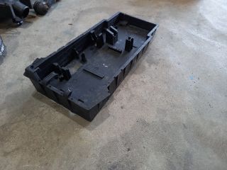 bontott IVECO DAILY Pótkerék Szerszámtartó