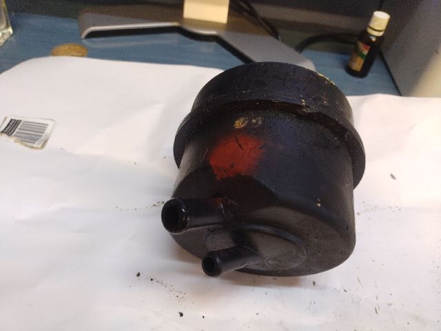 bontott IVECO DAILY Szervóolaj Tartály