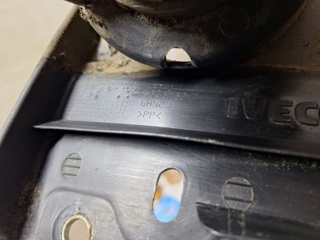 bontott IVECO DAILY Üzemanyagcső